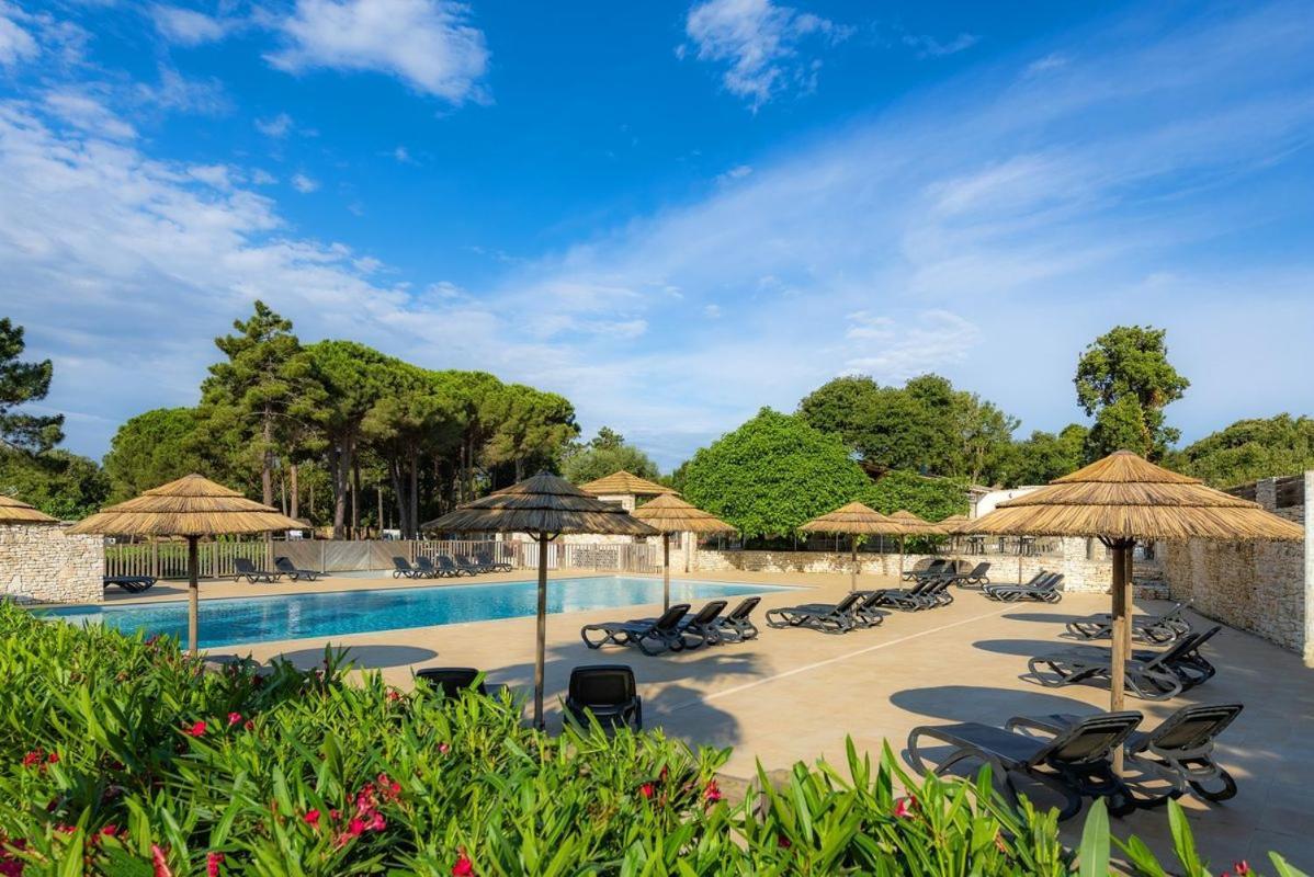 Camping Campo Di Liccia Bonifacio  Exterior photo